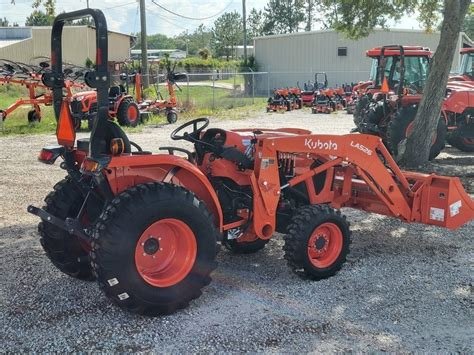 2026 Kubota L2502 HST 4WD - Image 9