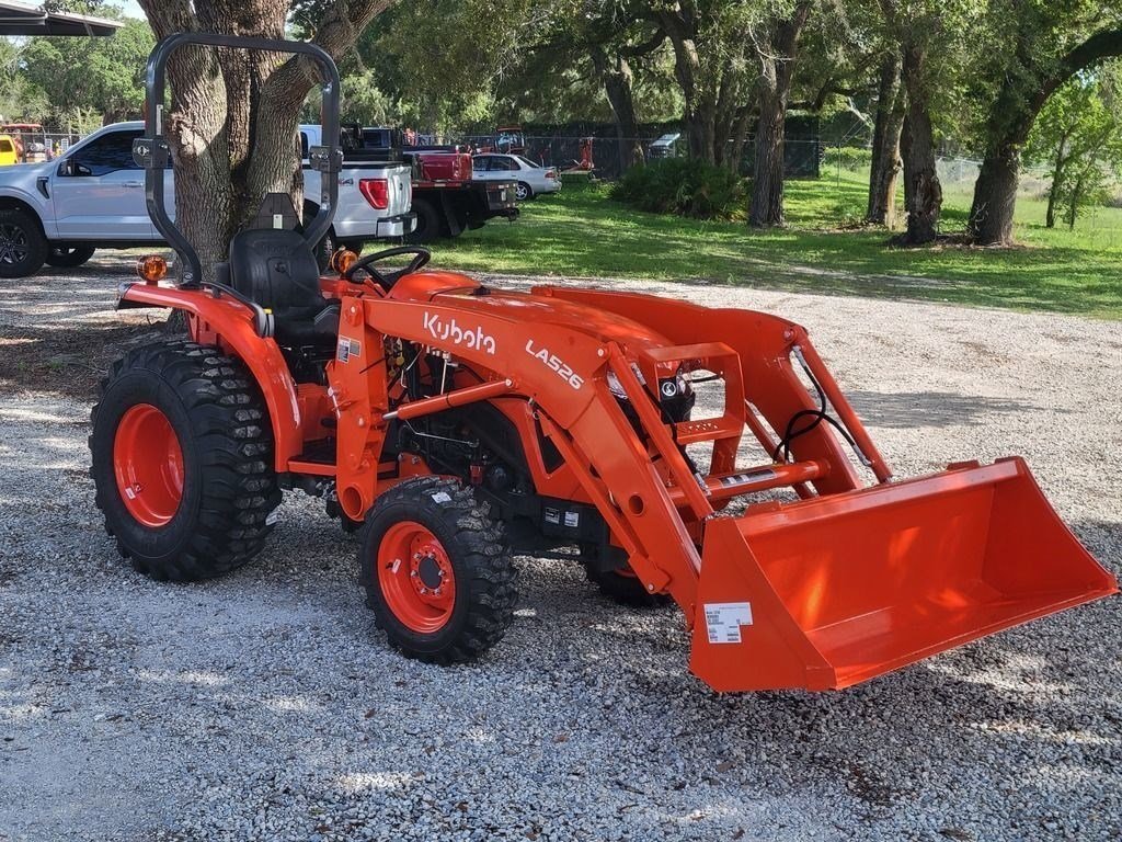 2026 Kubota L2502 HST 4WD - Image 5