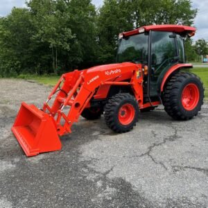 Kubota MX4900HSTC 4WD Tractor - Image 4